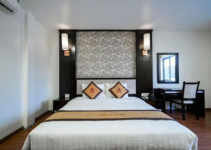 Hotel Luxury *